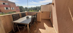 LA CASEL Appartement cosy avec terrasse proche plage - clim - parking